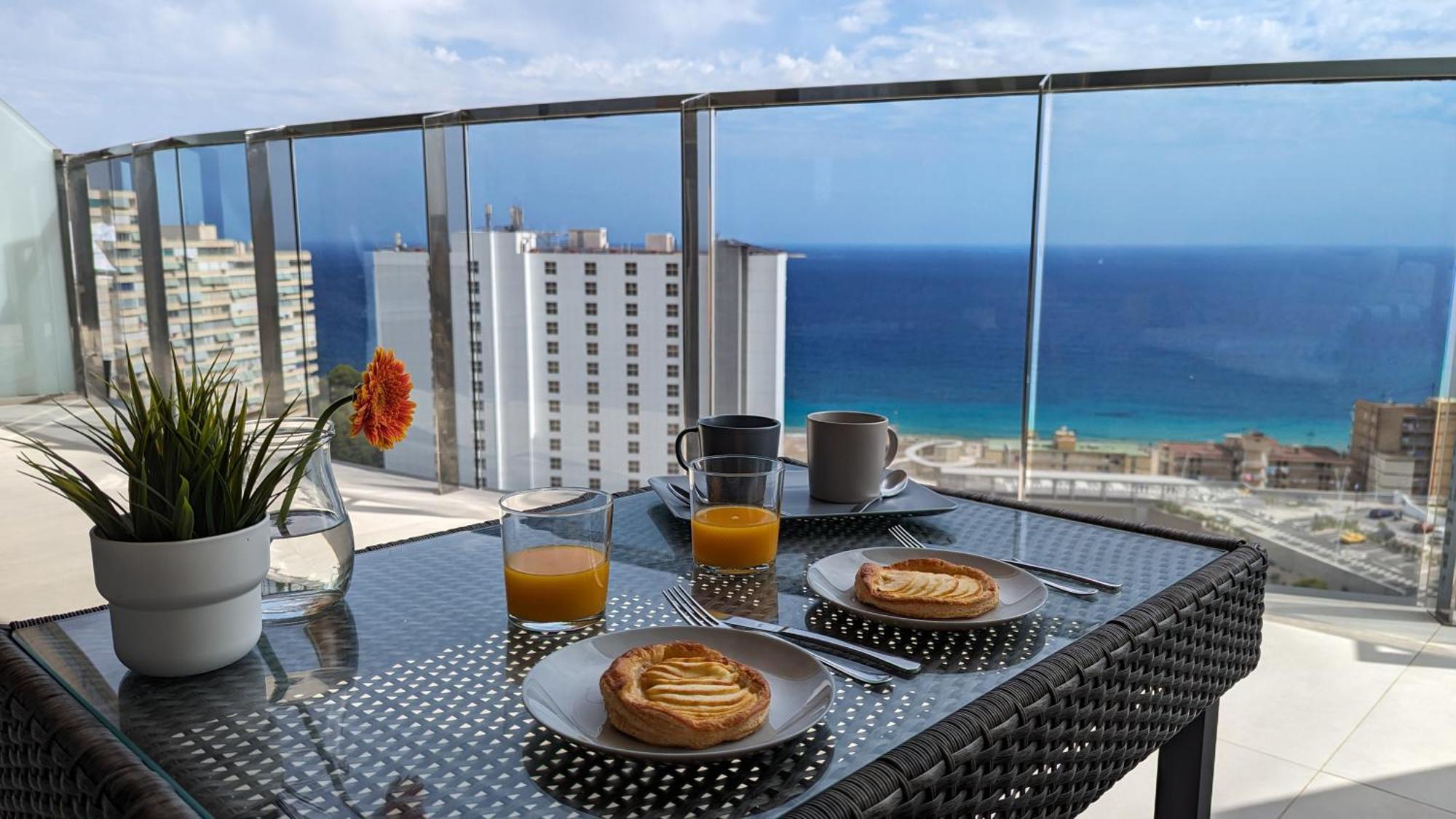 Sunset Waves Sea View Apartments Benidorm Kültér fotó